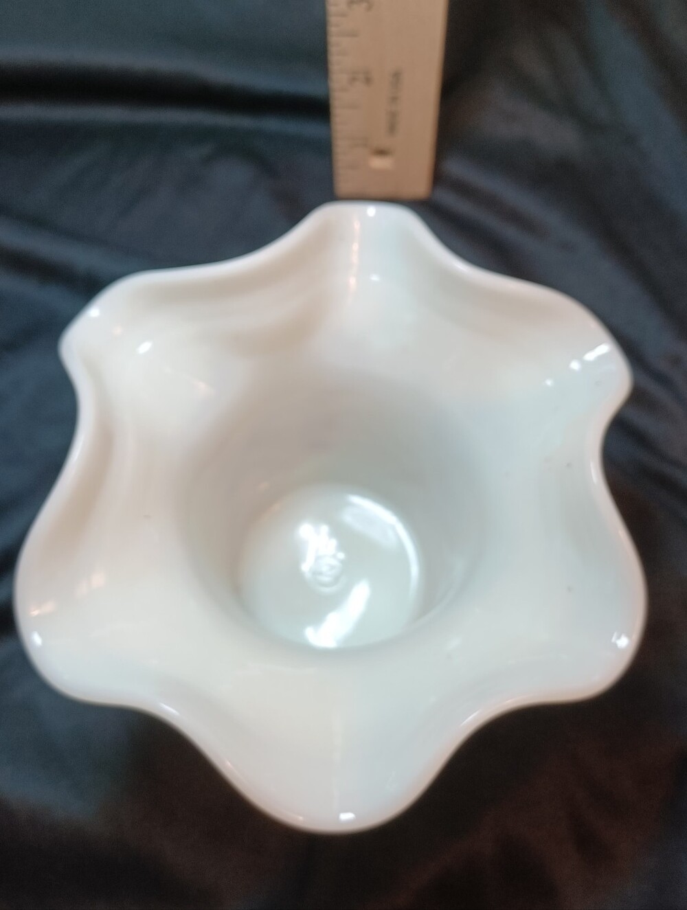 Vintage Uranium Northwood Vaseline Custard Glass Grape Arbor Pattern - Picture 2 of 11